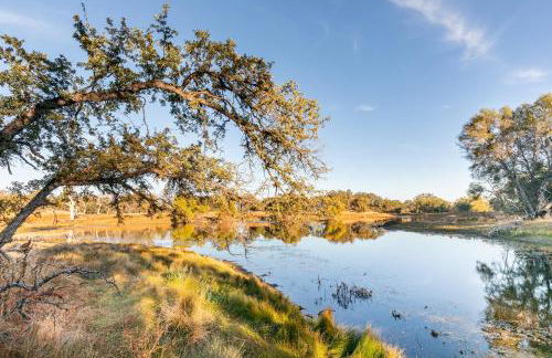 Rolling Oaks Ranch - 200 Acres of Lakeside Beauty & Countryside Serenity - Foto 30