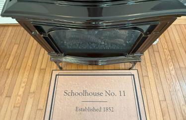 Schoolhouse No. 11 * Hudson Valley Upstate Getaway - Photo 17