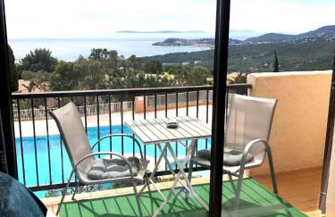 STUDIO POOL HOUSE 2 ETOILES VUE MER PANORAMIQUE AMAZING SEA VIEW WIFI LINGE LINEN INCLUS AIRCONDITIOn - Foto 22