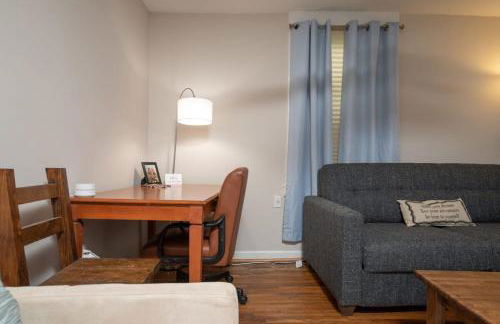 Arlington Crescent Revival - Both Units - Foto 10