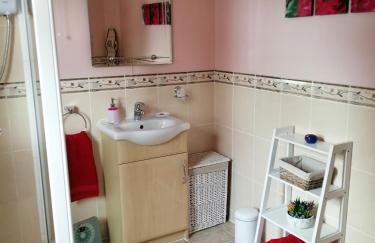 Lynn's Lodge, International Airport 15mins - Foto 13