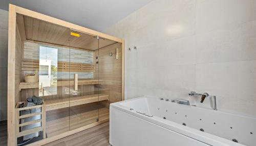 Villa MaEm in Central Istria for families with Sauna, Whirlpool & Sea View - Foto 3