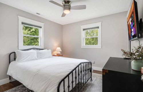 Charming getaway in Weaverville! Great location! - Foto 26