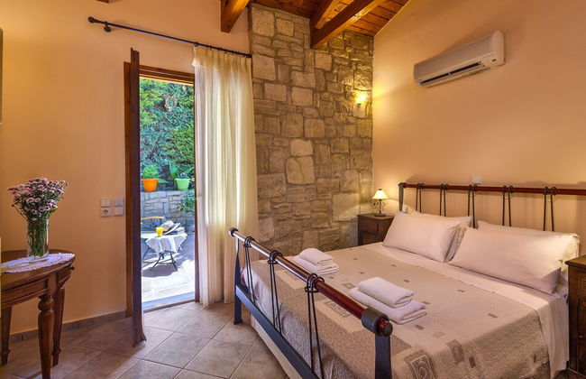 Amazing Villas in Crete - Photo 15