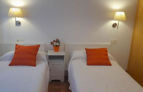 Precioso apartamento a pie de montañas y playas - Foto 5