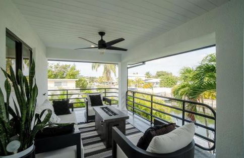 Villa Franchella - Waterfront Luxury Home, Pool, 45 Dock - Foto 34