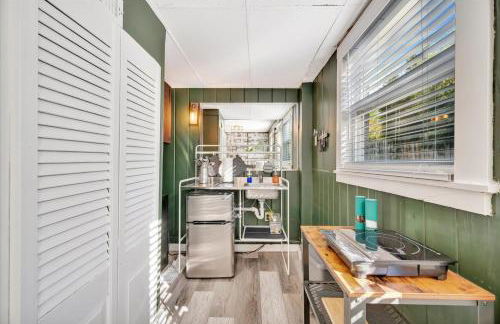 Swann Ave Suite Walk to Bayshore & Hyde Park - Foto 3