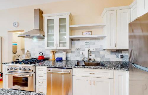 Centrally Located! Dog-Friendly San Rafael Home - Foto 12