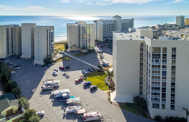 Shoreline Towers 1124 3 Bedroom Condo by RedAwning - Photo 51