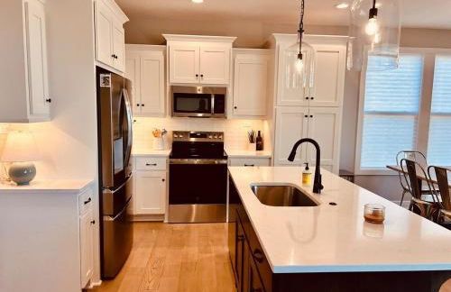 Luxury Modern KC Home Olathe Overland Park - Foto 11