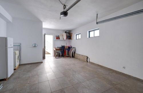 City center, private parking, AC, 6ppl. - Photo 25
