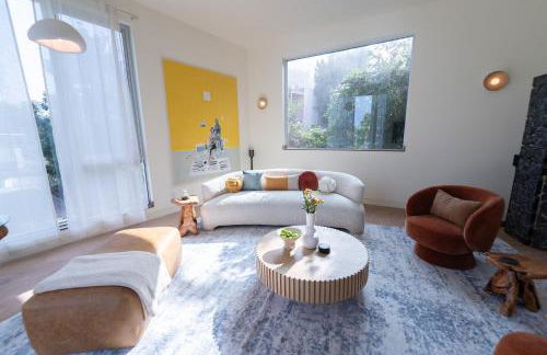 Unique Home with Stunning Views in the Heart of Los Angeles, CA, Silverlake! - Foto 10