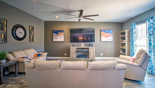 Modern El Paso Home with Backyard and Fire Pit! - Foto 5