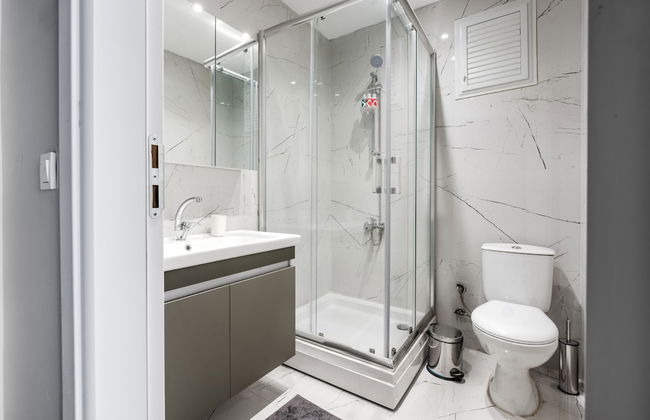 House w Garden 10 min to City s in Beyoglu - Photo 21