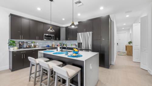 Luxe Comfy Villa, Pool, Location, Parking - Foto 4, stove