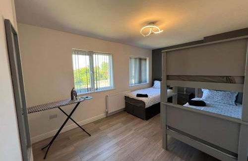 Cosy, Modern Home Near BHX, NEC and City Centre - Foto 24