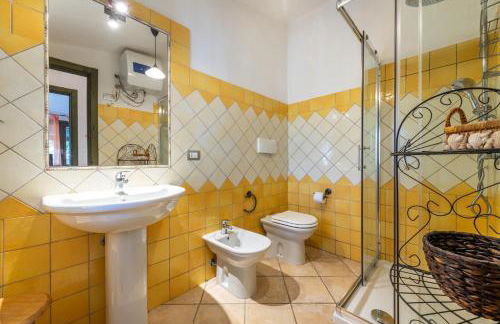 Villa Giglio private pool wifi parking and stunning view - Foto 35