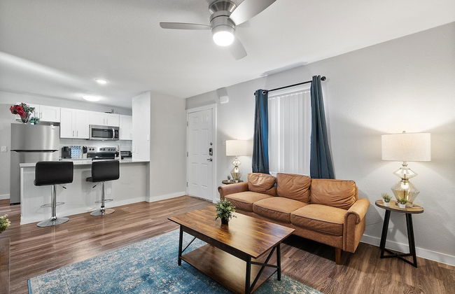 Modern 2BR Near UT Hyde Park Evonify - Foto 24