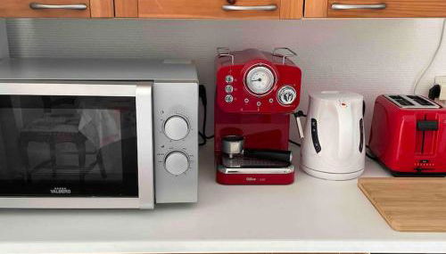 Appartement calme et lumineux - parking privatif - Métro à 5mn - Foto 5, toaster, minibar