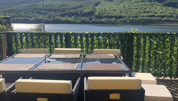 Amazing Alps and Loch views - HOT TUB and pet friendly - Foto 2, Profilbild