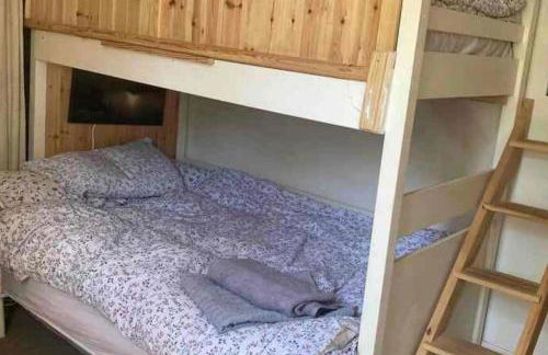 1 Bedroom -Sleeps 3-Dog friendly-Garden-Riverside - Photo 15