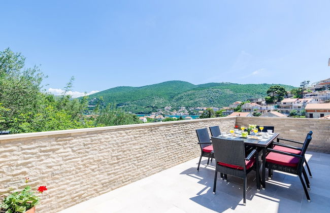 Villa Tranquility Nest Beniva - Three-bedroom Villa With Swimming Pool and Partial Sea View - Foto 40