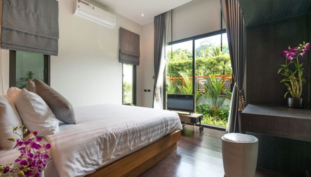 Thai Balinese 3BR Pool Villa Rico Kamala - Foto 2, Habitación