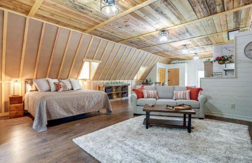 Lake Allatoona Area Studio with 2 Decks and Farm Views - Photo 5