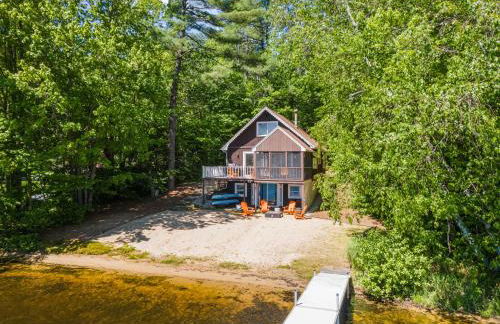 Idyllic Lakeside Getaway home - Foto 47