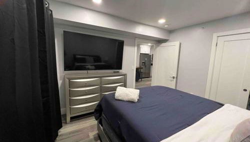 The Homey Suite - 1BR with Luxe Amenities - Foto 4, wardrobe