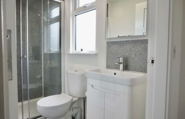 Castle View Chalet by Clonlum Cottages - Foto 12