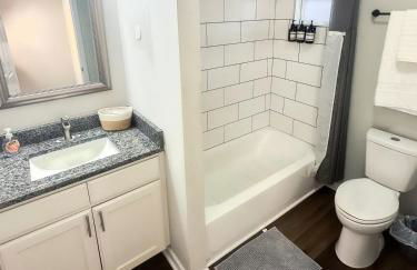 Beautiful Raleigh Home - 3BR Quiet and Family Friendly - Foto 3