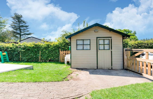 Chalet in Stegeren Near Hiking Trails - Photo 25