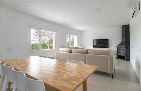 4 Bedroom Lovely Home In Villamartin - Foto 3