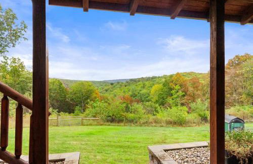 Family Mountain Escape w Private Suite Modern Comforts - Foto 51