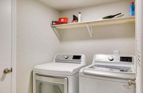 Emerald Isle Condo with Indoor Pool and Beach Access! - Foto 21