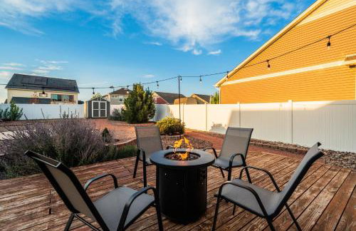 Spacious Family Getaway Near Downtown - Foto 34