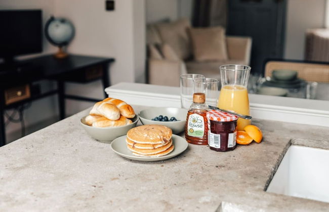 The Emerald - Central Henley 2 Bedroom House - From 145 Per Night - Foto 41