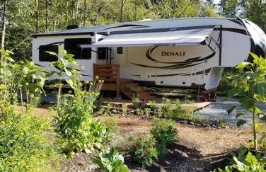 Farm Inn - RV Farm Stay with Ocean Views - Photo 25