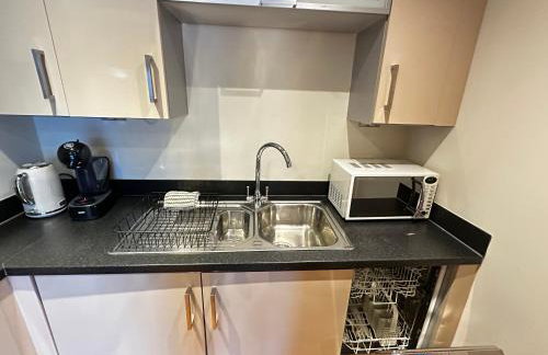 Beach Side APT with Home Cinema - Photo 10