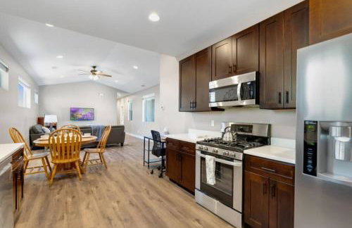 Modern Midtown Home Close to Downtown - Foto 13