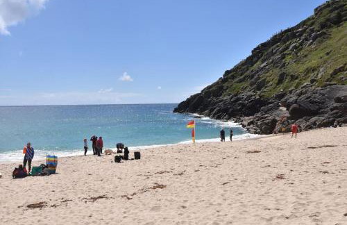 Family House - Breath Taking Views Over Mounts Bay - Photo 37