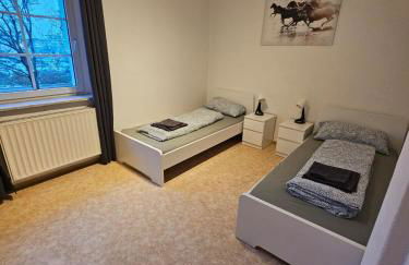 Leuna bei Leipzig & Halle - 2 Apartments mit je 3 Schlafzimmern, Küche, Bad - Foto 14