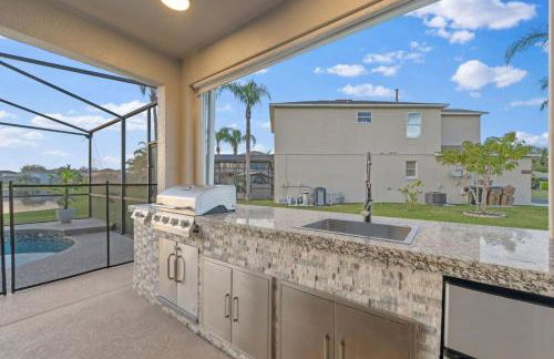 Vacation Sunset Home with Private Pool and Grill 5390 - Photo 3