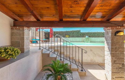 3 Bedroom Nice Home In Plovanija - Foto 15