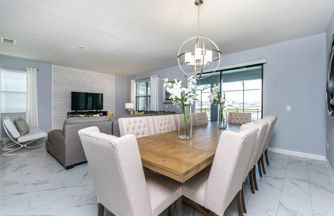 8 BR Villa With Games Room - Photo 18