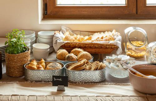 Erikousa Palace - Foto 24