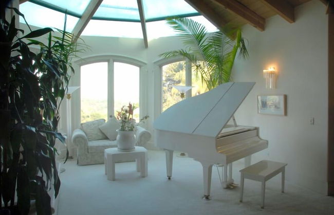 The Stradella Court Mansion - Photo 24