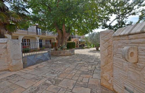 Apartments Josip - Photo 11