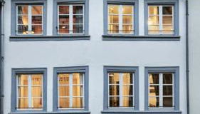 Mond Im Herzen von Monschau - Foto 4